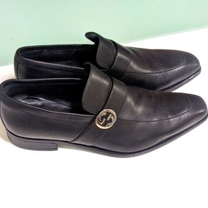 Gucci leather loafers size 9 D